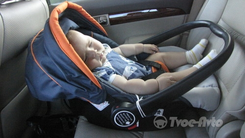 Правила перевозки новорожденного в авто 
